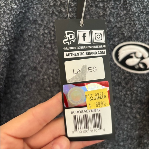 Iowa Hawkeyes Soft Shell Jacket - Picture 5 of 5